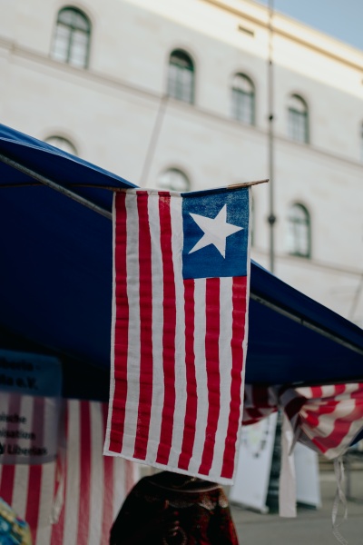 handpainted-Liberian-flag-in-Germany