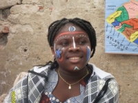 eine 14-jahrige Liberianerin bei den Afrika-Tagen Mering 2010
